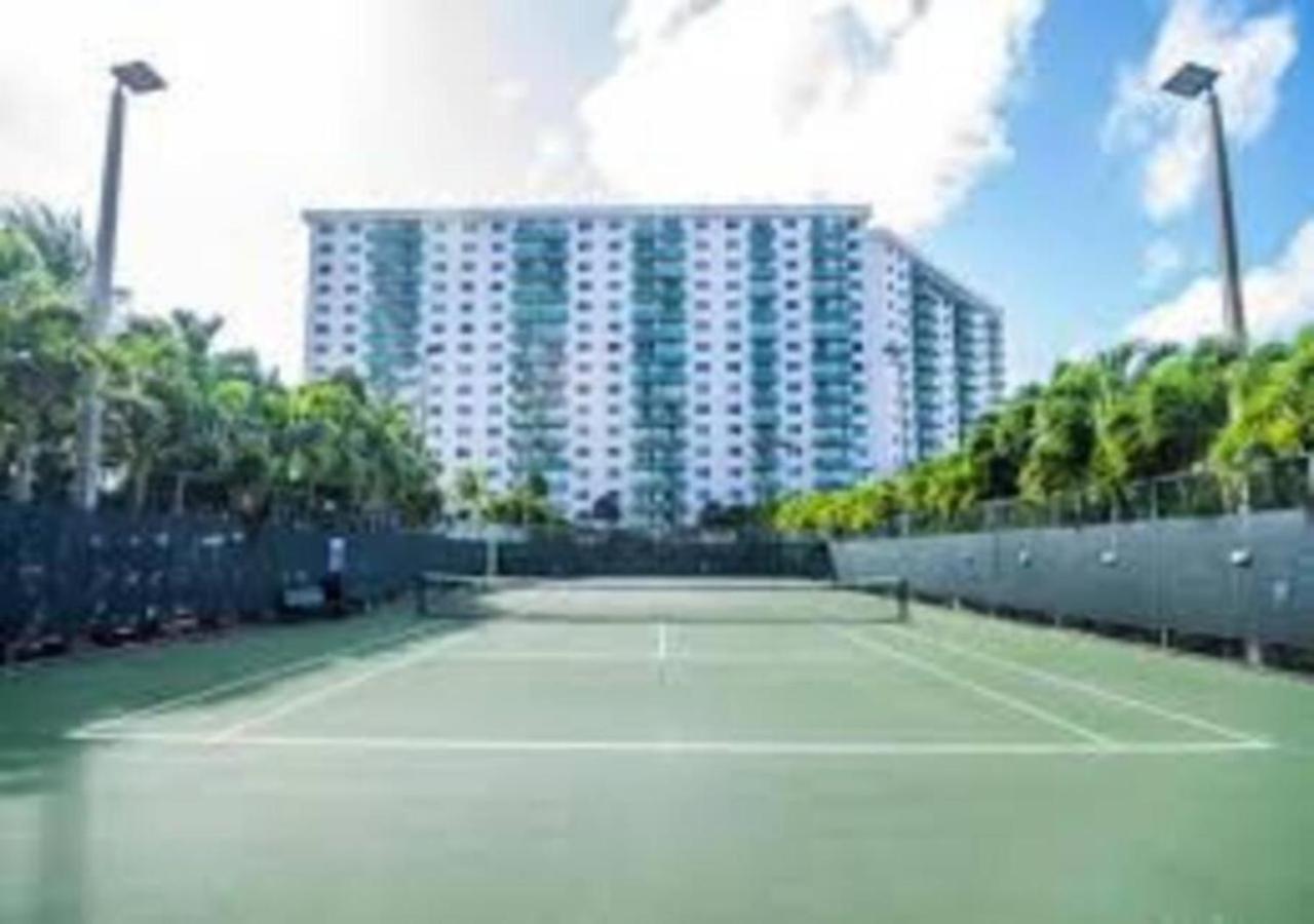 Zen Vacation Rentals Modern Penthouse Across Ocean Μαϊάμι Μπιτς Εξωτερικό φωτογραφία