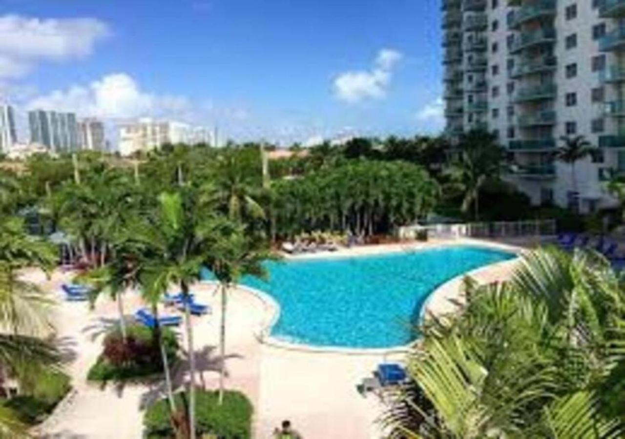 Zen Vacation Rentals Modern Penthouse Across Ocean Μαϊάμι Μπιτς Εξωτερικό φωτογραφία