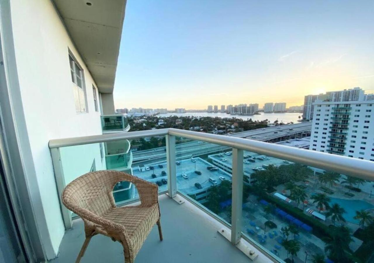 Zen Vacation Rentals Modern Penthouse Across Ocean Μαϊάμι Μπιτς Εξωτερικό φωτογραφία