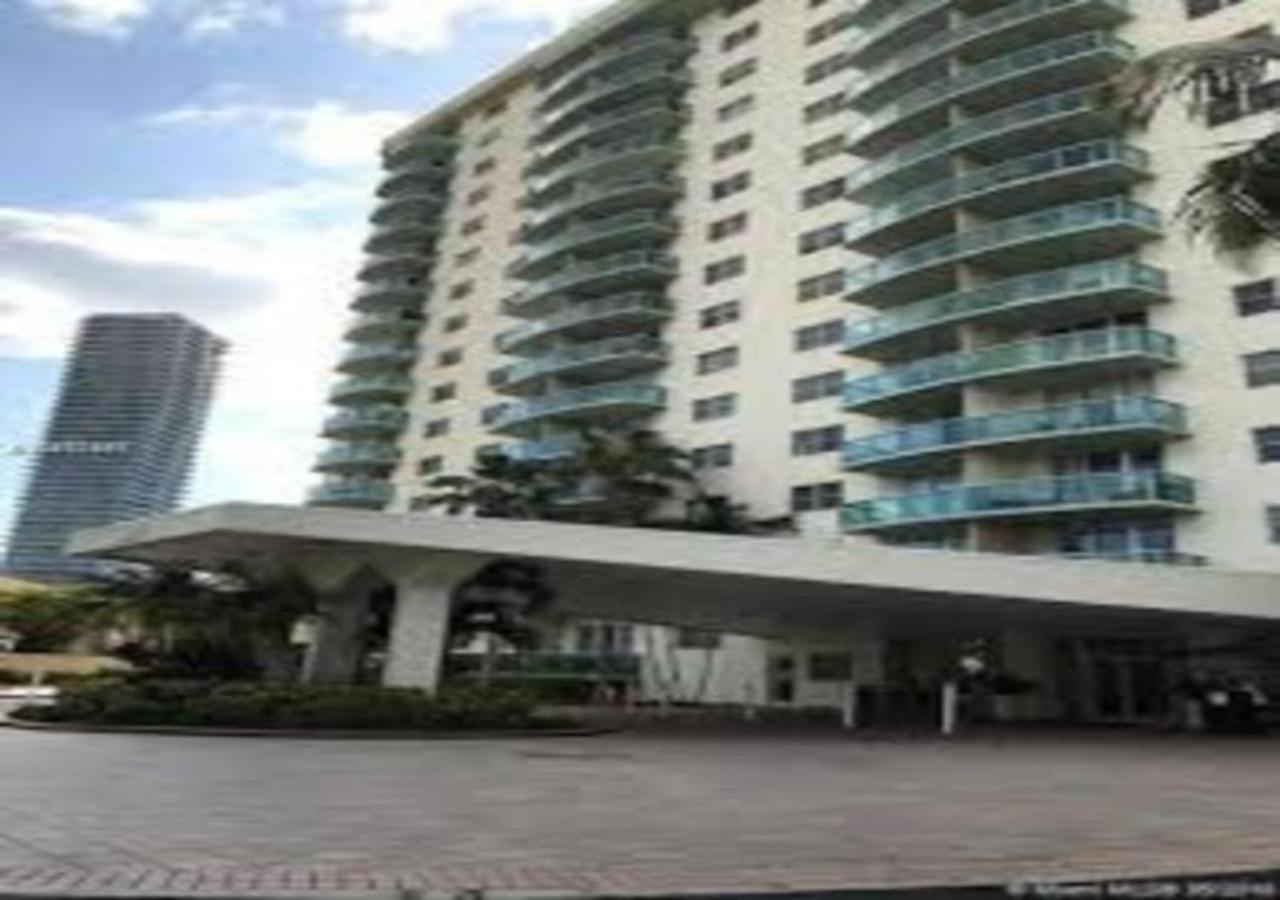 Zen Vacation Rentals Modern Penthouse Across Ocean Μαϊάμι Μπιτς Εξωτερικό φωτογραφία