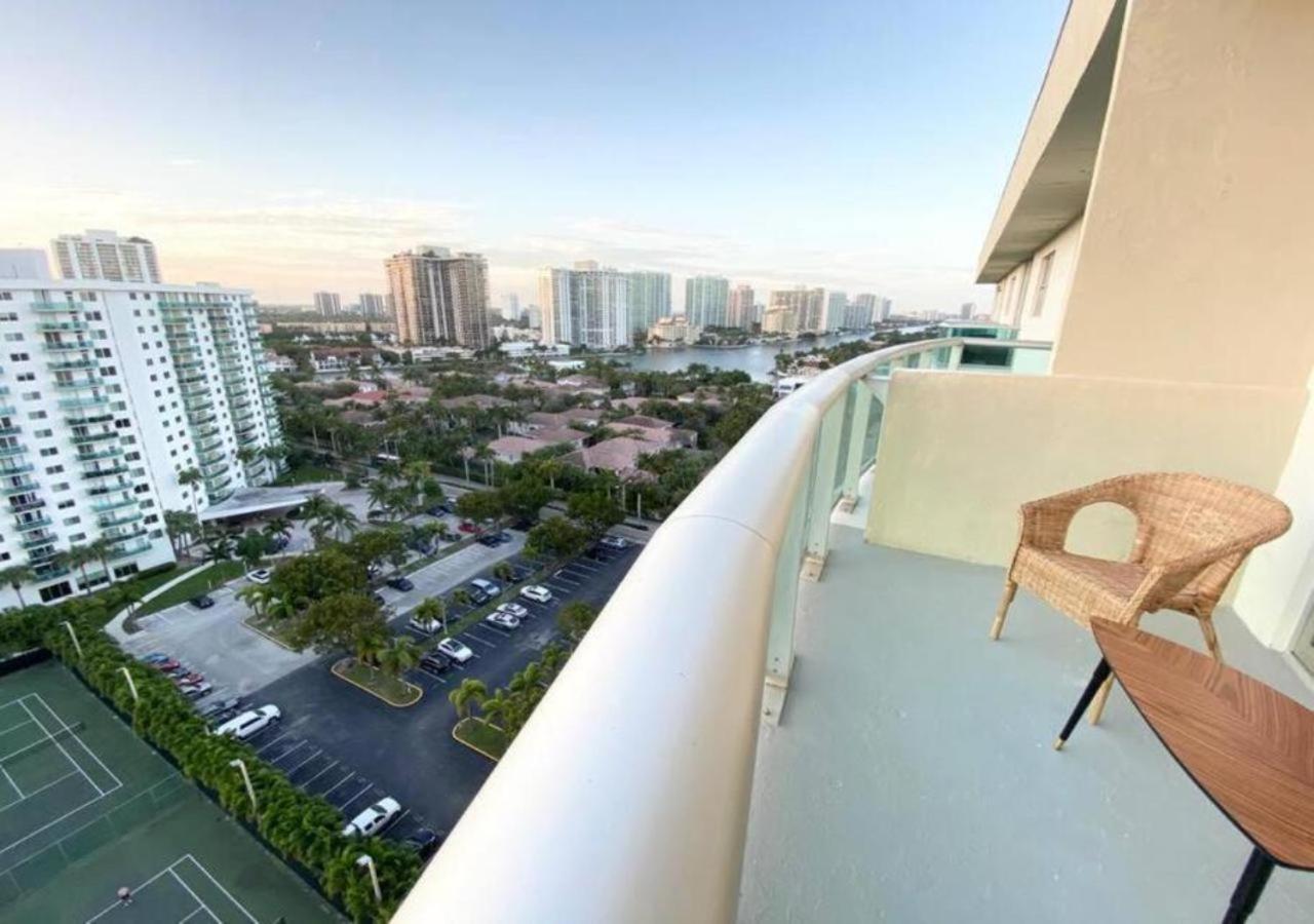 Zen Vacation Rentals Modern Penthouse Across Ocean Μαϊάμι Μπιτς Εξωτερικό φωτογραφία